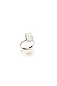 Load image into Gallery viewer, Oval Cut Engagement Ring
